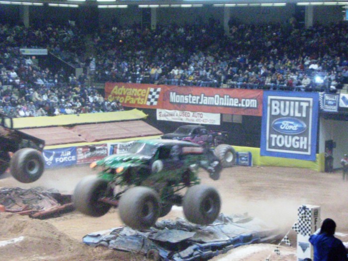 2008 MonsterTruckShow-040.jpg